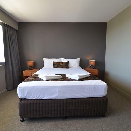 Gladstone Reef Hotel Motel Dış mekan fotoğraf