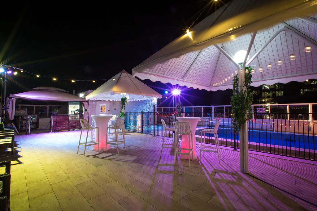 Gladstone Reef Hotel Motel Dış mekan fotoğraf